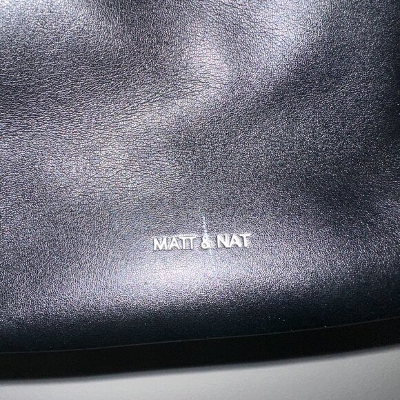 Mat & Nat Black Munich Backpack Loom Collection - Picture 8 of 11